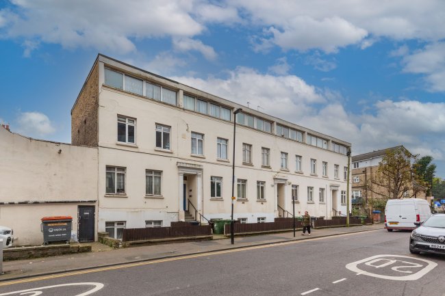 Flat 5, 1-11 Eastdown Court, Eastdown Park, Lewisham, London, SE13 5HU 3