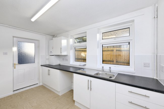 10 Church Lane, Great Paxton, St. Neots, Cambridgeshire, PE19 6RJ 6