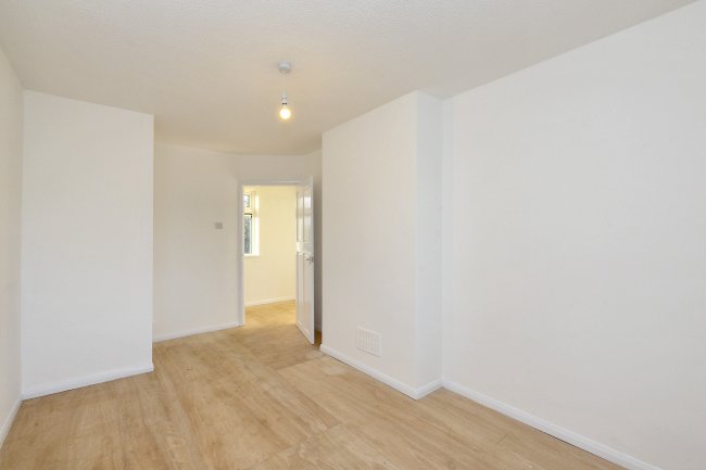 10 Church Lane, Great Paxton, St. Neots, Cambridgeshire, PE19 6RJ 6