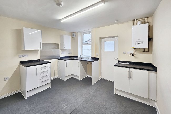 86 Brookshaw Street, Bury, Lancashire, BL9 6EB 8