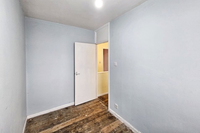 86 Brookshaw Street, Bury, Lancashire, BL9 6EB 8