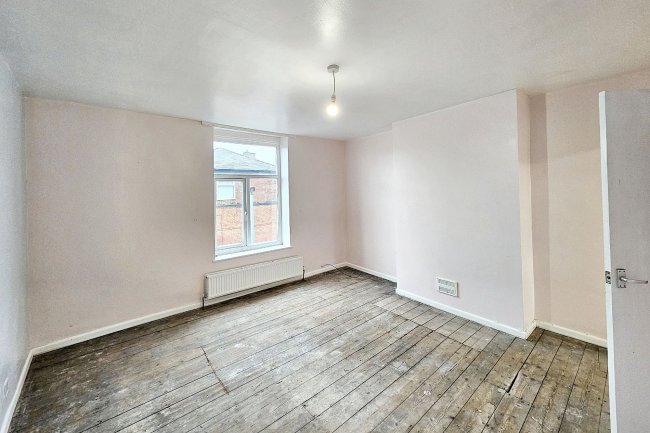 86 Brookshaw Street, Bury, Lancashire, BL9 6EB 8