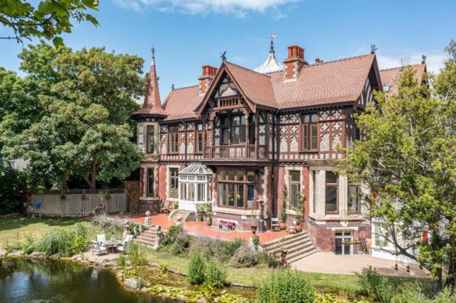 2 Brankesmere House, Queens Crescent, Southsea, Portsmouth, PO5 3HT 5