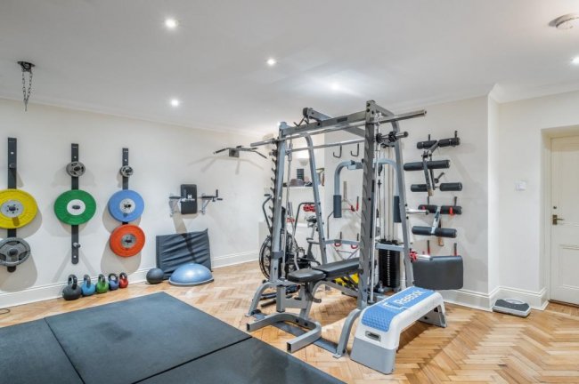 2 Brankesmere House, Queens Crescent, Southsea, Portsmouth, PO5 3HT 5