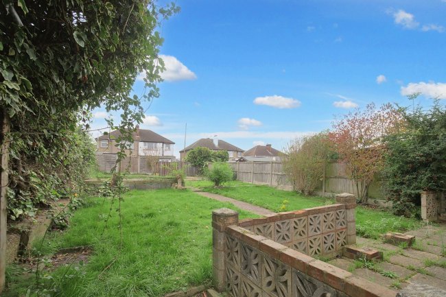 61 Glenmore Road, Welling, DA16 3BW 3