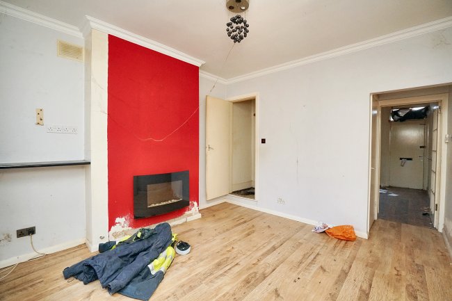 24 Lothair Road, Leicester LE2 7QB 7