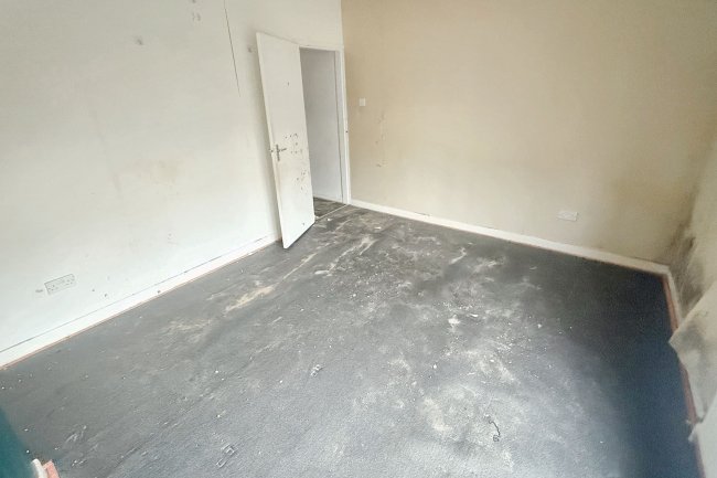 30 Livingstone Street, Leicester, LE3 0QY 8