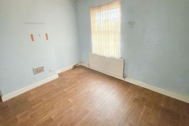 32 Ivanhoe Street, Leicester, LE3 9GW 2