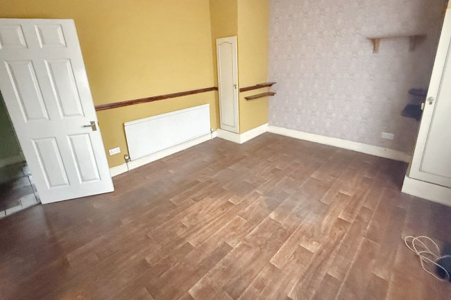 32 Ivanhoe Street, Leicester, LE3 9GW 2