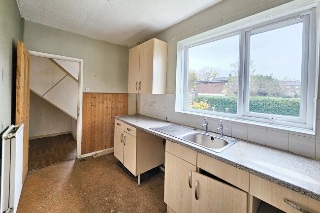 6 Grange Walk, Middleton, Manchester, M24 5GU 3