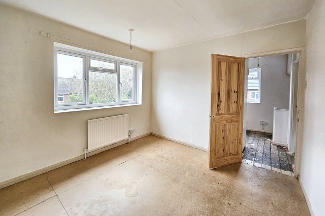 6 Grange Walk, Middleton, Manchester, M24 5GU 3