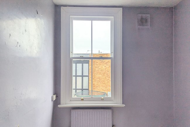 46b Hendricks Avenue, Balham, SW12 8TL 4