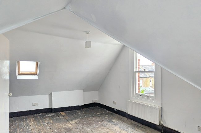 46c Hendricks Avenue, Balham, SW12 8TL 5