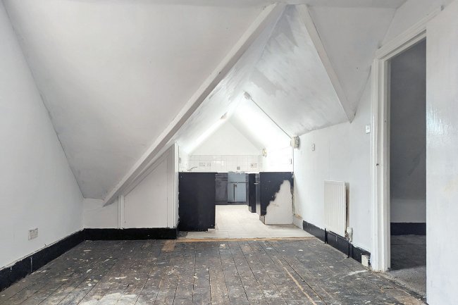 46c Hendricks Avenue, Balham, SW12 8TL 5