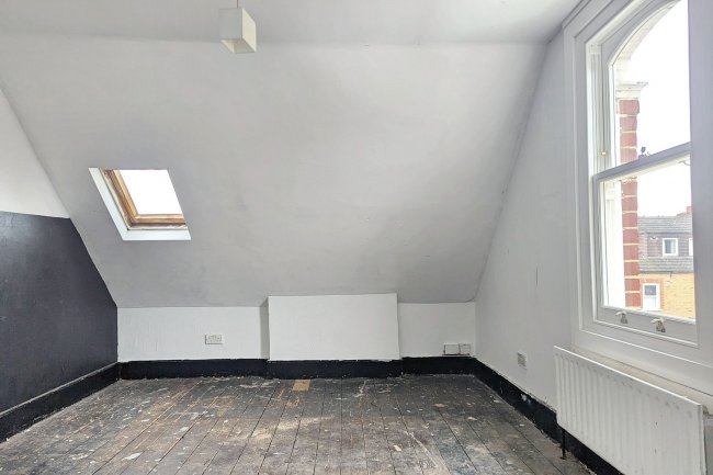 46c Hendricks Avenue, Balham, SW12 8TL 5