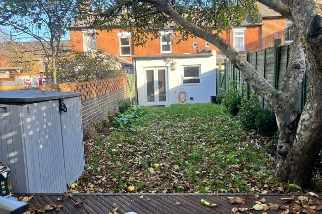 28 Radcliffe Road, Hitchin, Hertfordshire SG5 1QH 3