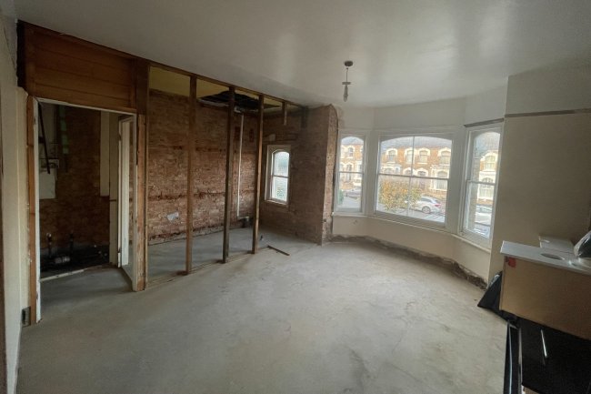 2 Creffield Road, Colchester, Essex CO3 3JB 5