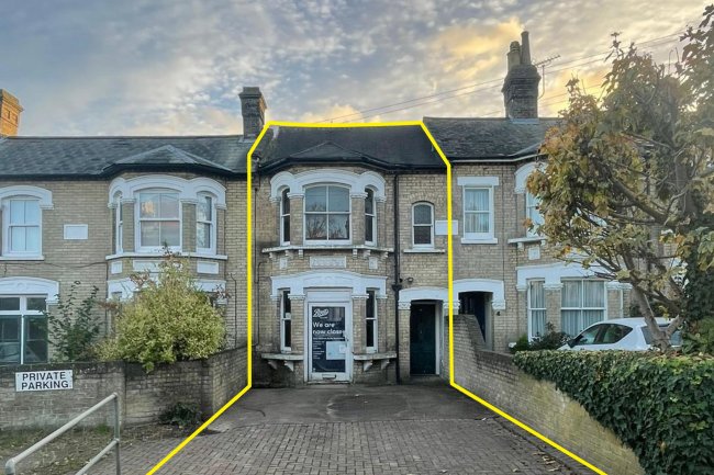 2 Creffield Road, Colchester, Essex CO3 3JB 5