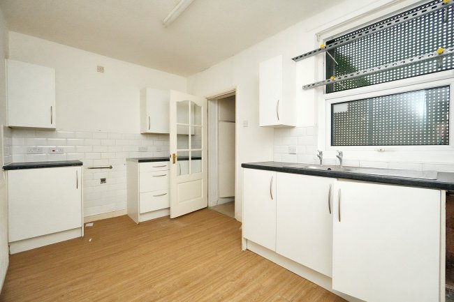 38 Vicarage Road, Haydock, St. Helens, WA11 0UJ 2