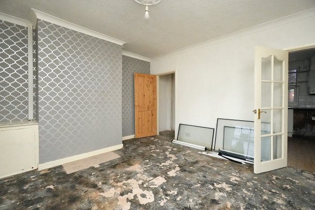 38 Vicarage Road, Haydock, St. Helens, WA11 0UJ 2