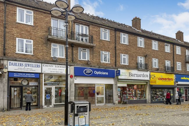 391 Bitterne Road, Southampton, Hampshire, SO18 5RR 39