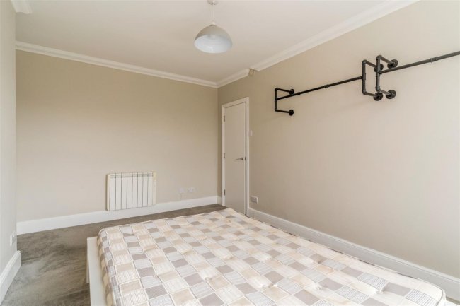 Flat 9, 44-46 First Avenue, Hove, BN3 2FF 2