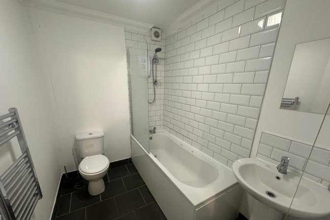 Flat 9, 44-46 First Avenue, Hove, BN3 2FF 2