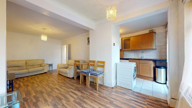 13A Great North Way, Hendon, London, NW4 1PT 2