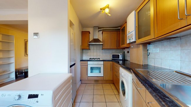 13A Great North Way, Hendon, London, NW4 1PT 2