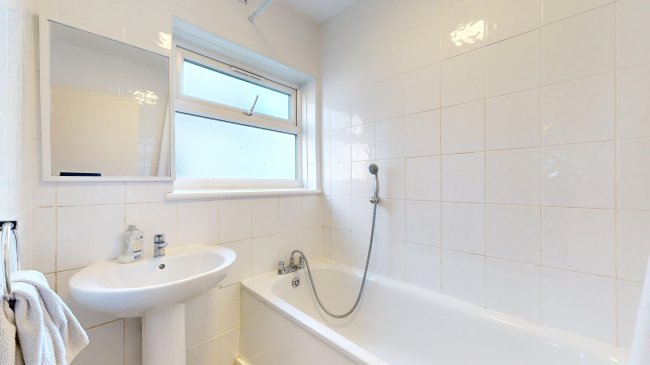 13A Great North Way, Hendon, London, NW4 1PT 2