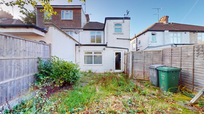 13A Great North Way, Hendon, London, NW4 1PT 2