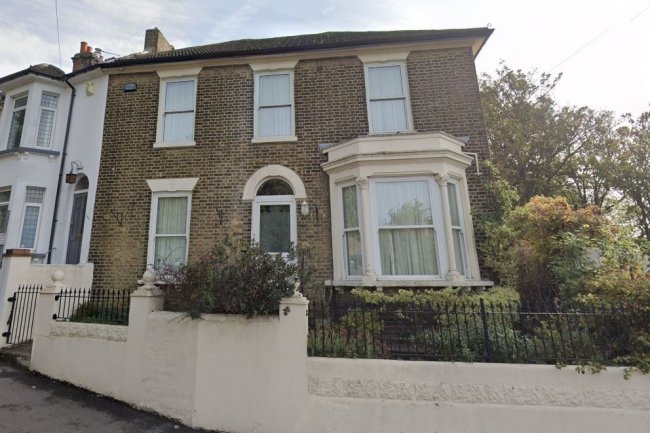 222 Windmill Road, Gillingham, Kent, ME7 5PE 5