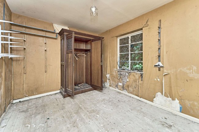 1 Upper Lode Lock Cottages, Forthampton, Gloucester, GL19 4RF 1