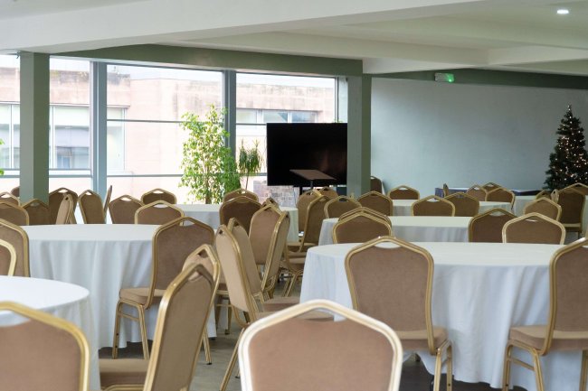 Manchester Hall, 36 Bridge Street, Manchester, M3 3BT 1