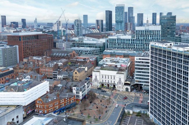 Manchester Hall, 36 Bridge Street, Manchester, M3 3BT 1