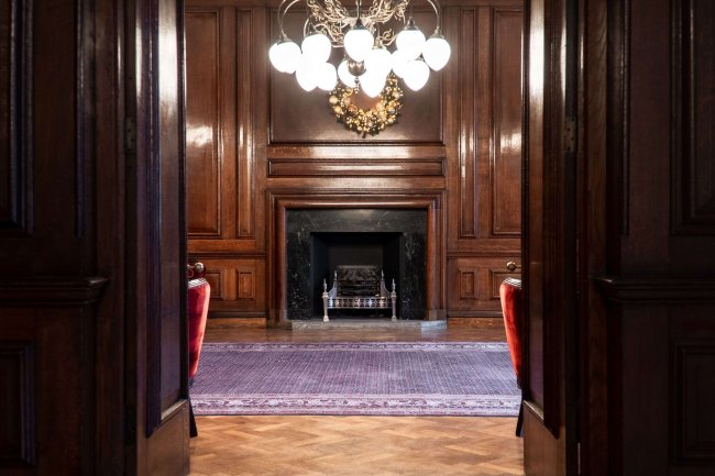 Manchester Hall, 36 Bridge Street, Manchester, M3 3BT 1