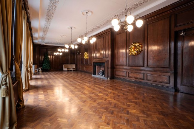 Manchester Hall, 36 Bridge Street, Manchester, M3 3BT 1