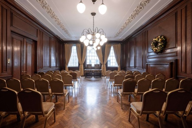 Manchester Hall, 36 Bridge Street, Manchester, M3 3BT 1