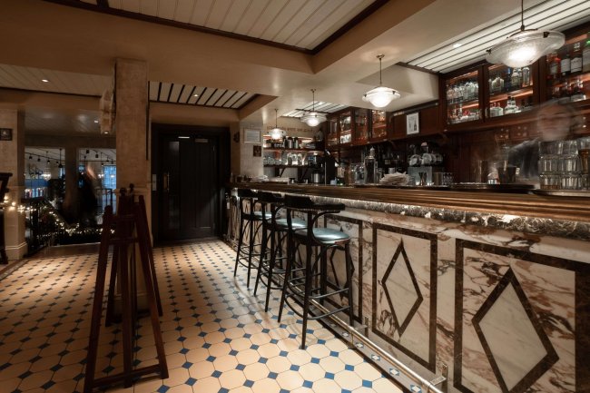 Manchester Hall, 36 Bridge Street, Manchester, M3 3BT 1