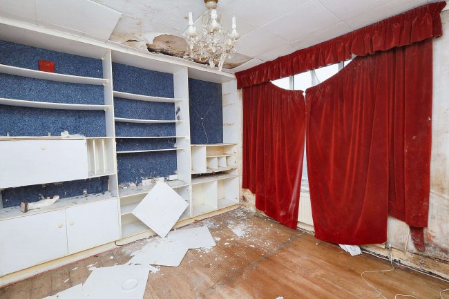 57 Thornton Avenue, West Drayton, Middlesex, UB7 9JU 6