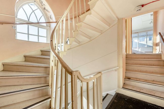 Monmouth Conservative Club, 15 Whitecross Street, Monmouth, NP25 3BY 9