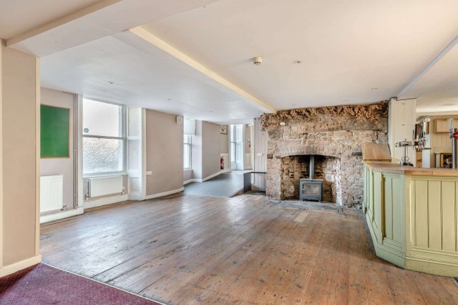 Monmouth Conservative Club, 15 Whitecross Street, Monmouth, NP25 3BY 9