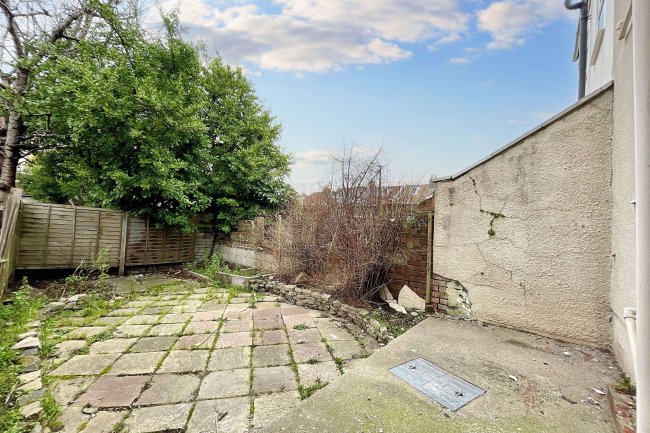 42 Stanley Park, Easton, Bristol, BS5 6DT 8