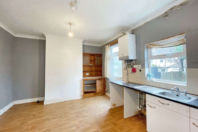 42 Stanley Park, Easton, Bristol, BS5 6DT 8