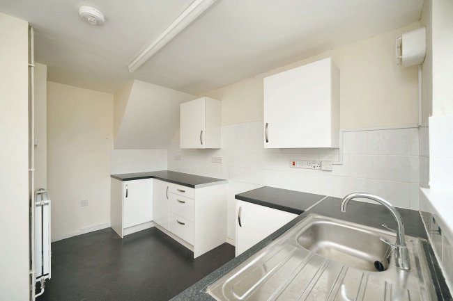 2 Sunnyside, Sulhamstead, Reading, Berkshire, RG7 4BG 5