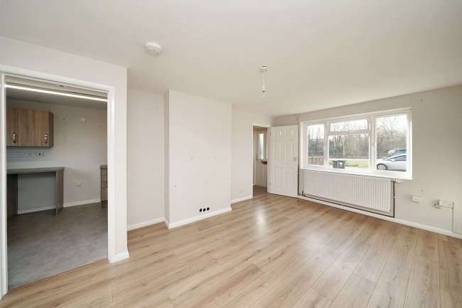 3 Sunnyside, Sulhamstead, Reading, Berkshire, RG7 4BG 6