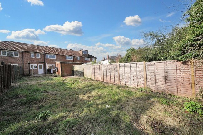 3 Sunnyside, Sulhamstead, Reading, Berkshire, RG7 4BG 6