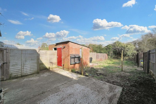 3 Sunnyside, Sulhamstead, Reading, Berkshire, RG7 4BG 6