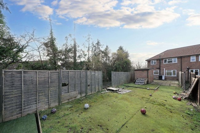 4 Sunnyside, Sulhamstead, Reading, Berkshire, RG7 4BG 6