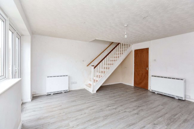 12 Marines Drive, Faringdon, Oxfordshire, SN7 7UG 6